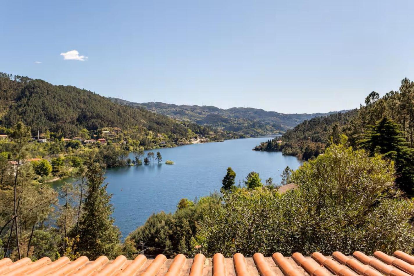 Mountain Views By Casas